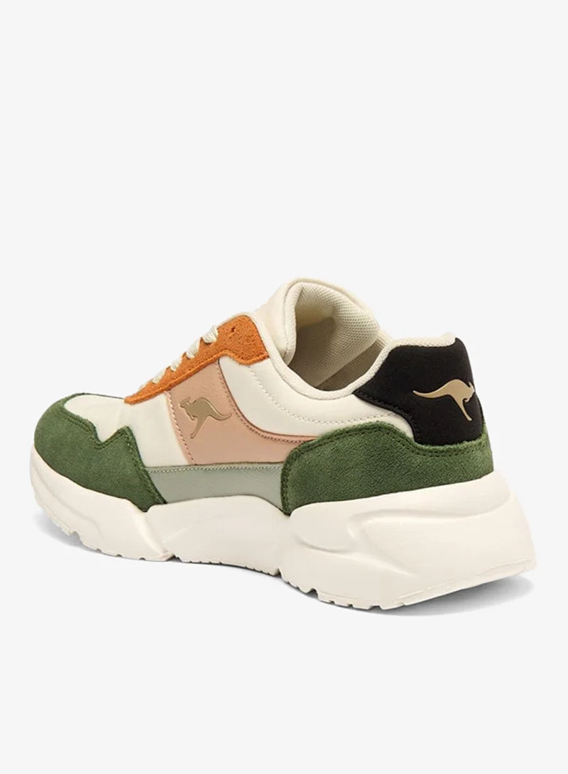 كانغاروس سنيكرز نسائي بأربطة وتفاصيل متباينة